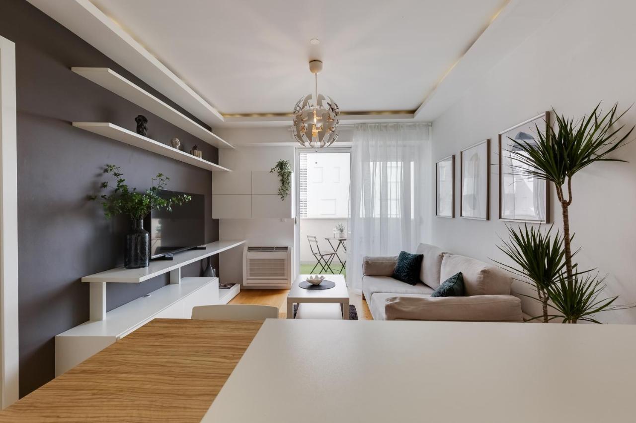 Lux 1- With Garage And Balcony Apartment